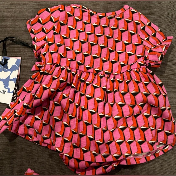 Diane von Fursteberg 2pcs Baby girl outfit dress and diaper cover NWT - Picture 6 of 6